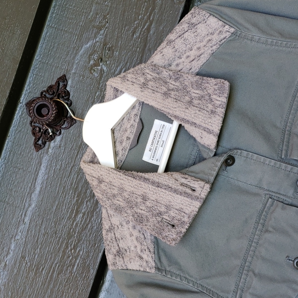 Gorpcore Jacket - Picture 9 of 16